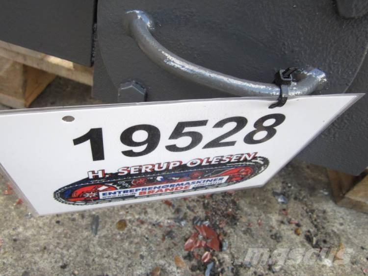  Betonpumpe Type PPC 15000 Ūdens sūkņi