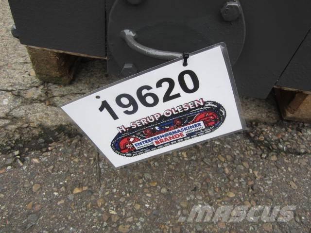  Betonpumpe Type PPC15000 Ūdens sūkņi