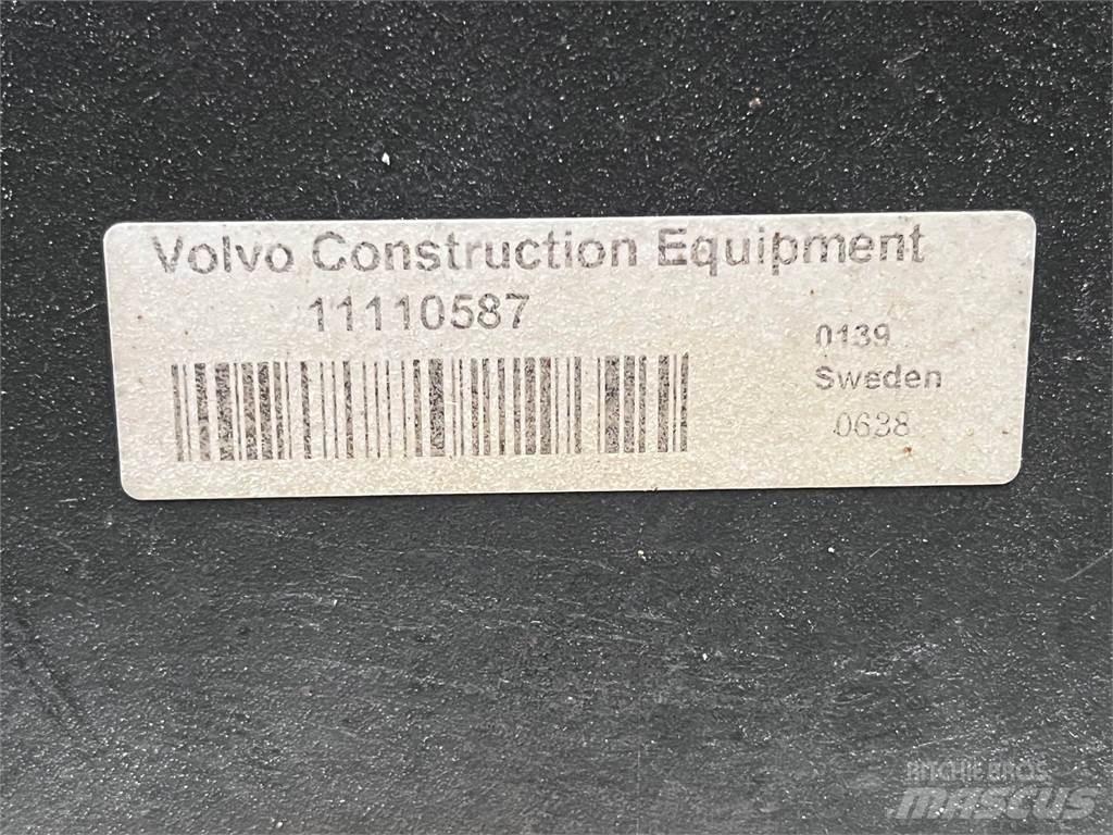  Blæser & køler, Volvo L90E Dzinēji