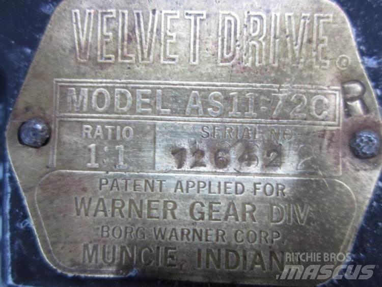 Borg Warner Marinegear Pārnesumkārbas