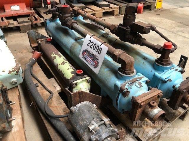 Bowman GL400 Oliekøler Būvniecība- Citi