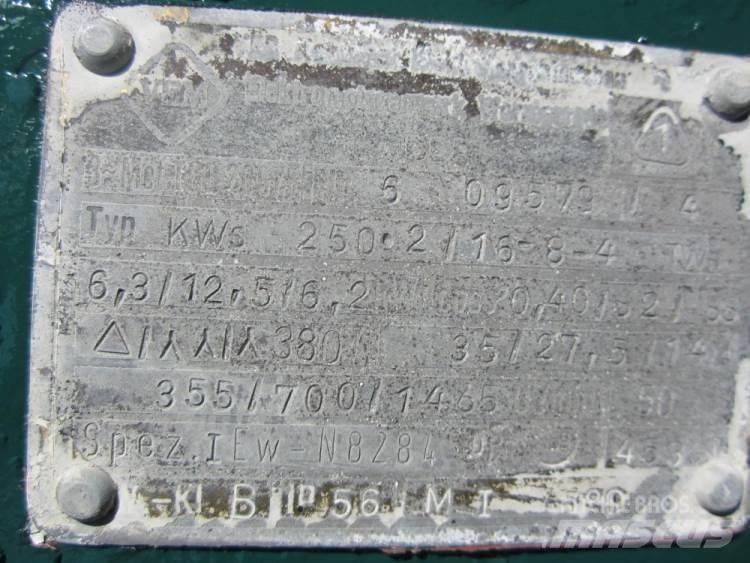  Capstan spil VEB 1AVSP 5 Pacēlāji, vinčas un materiālu lifti