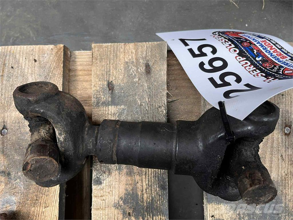 CASE 695SR kardan Citas sastāvdaļas