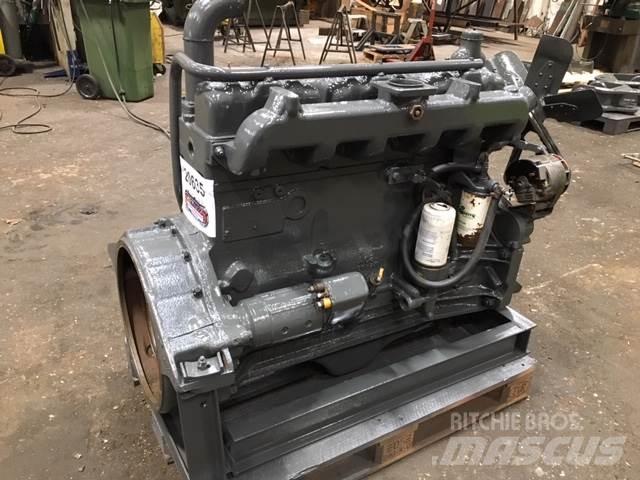 CASE Model 401BD motor Dzinēji
