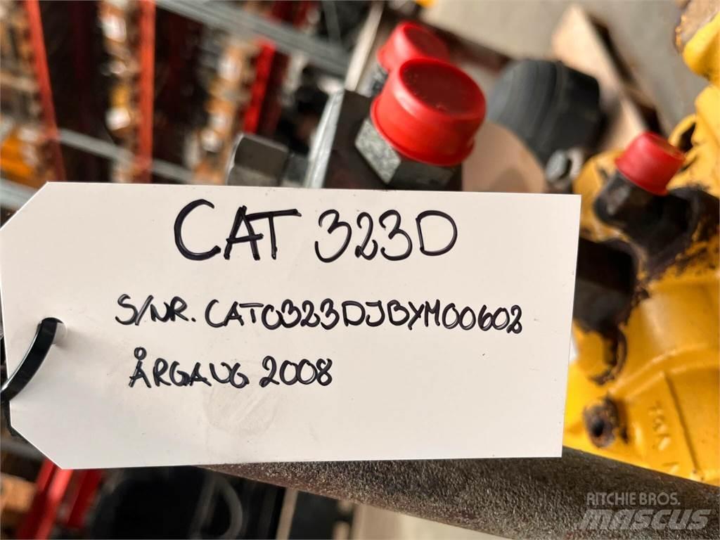 CAT 323D krøjegear Būvniecība- Citi