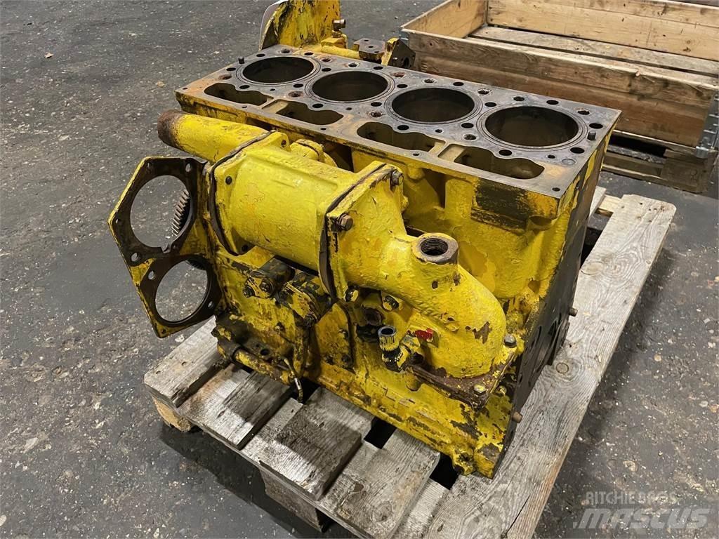 CAT 3304 motorblok Dzinēji