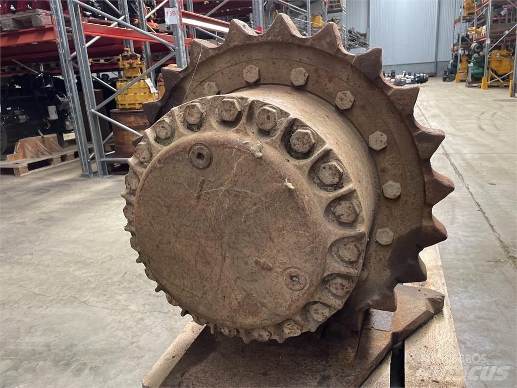 CAT 330B Køregear Transmisija