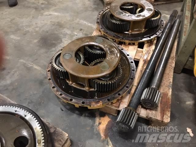 CAT 627 Køregear Transmisija