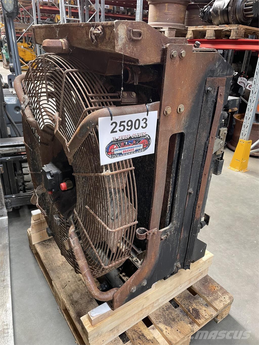 CAT 926GII komplet køler Dzinēji