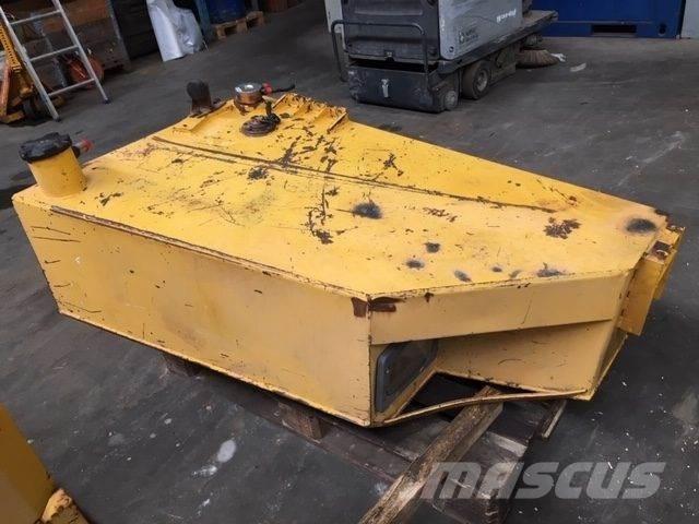  Dieseltank ex. Volvo A30 Citas sastāvdaļas