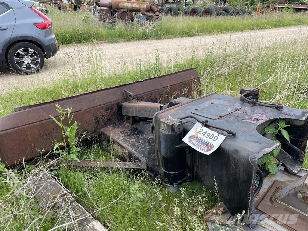 Dozerblad ex. Åkerman H7MB Citas sastāvdaļas