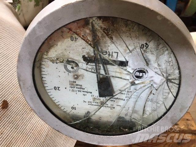  Flowmeter m/defekt glas Būvniecība- Citi
