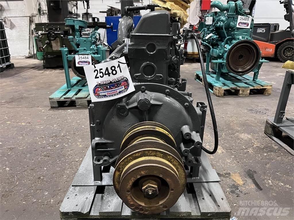 Ford 2715E motor Dzinēji