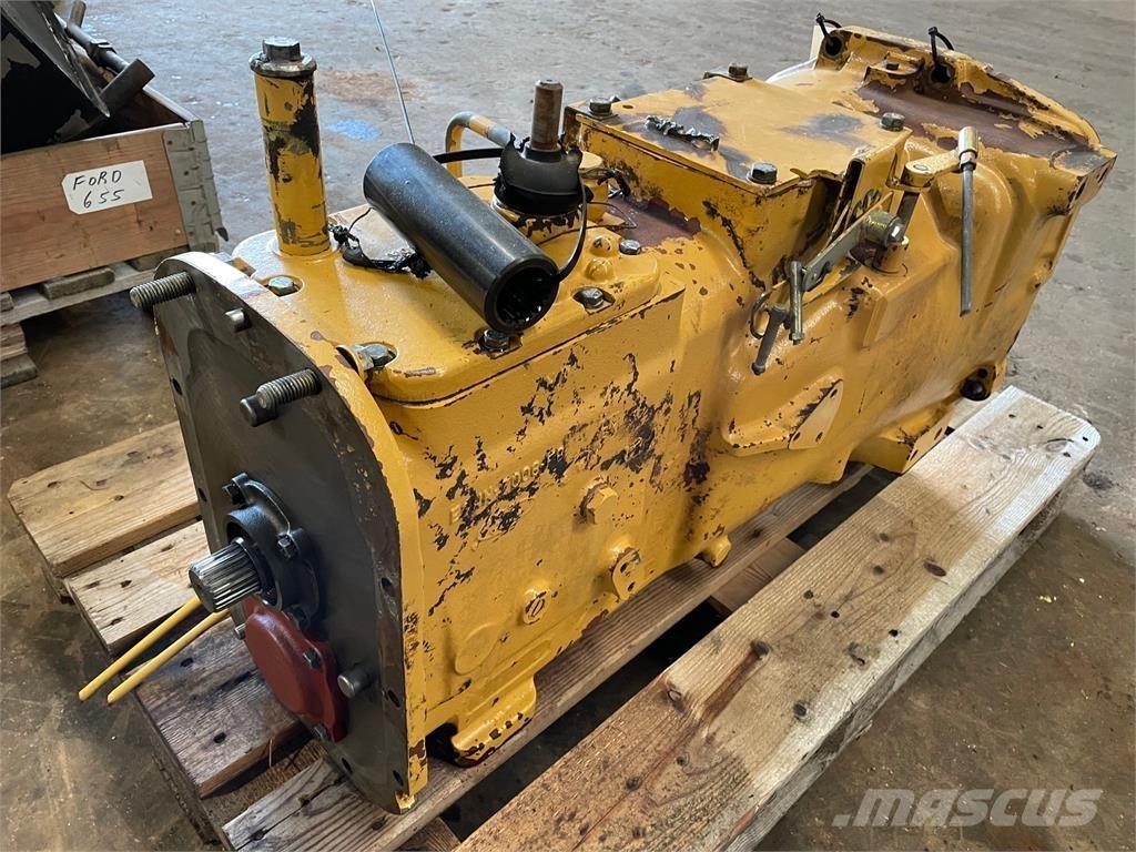 Ford 655 Gearbox, komplet Transmisija