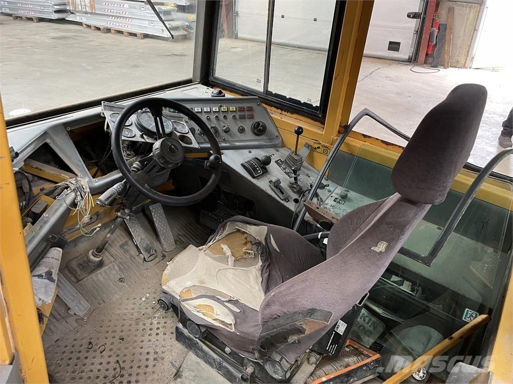  Førerhus ex. Volvo A25C Citas sastāvdaļas