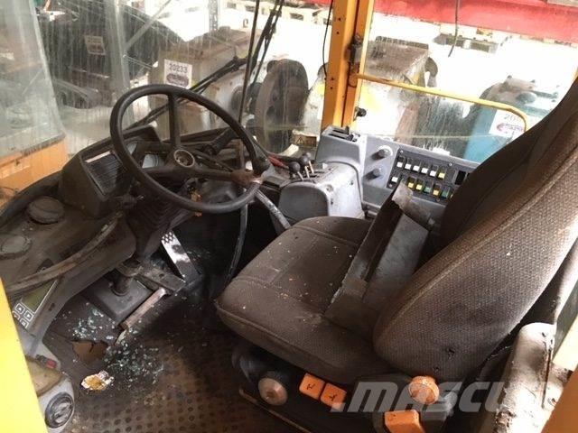  Førerhus ex. Volvo L180C Citas sastāvdaļas
