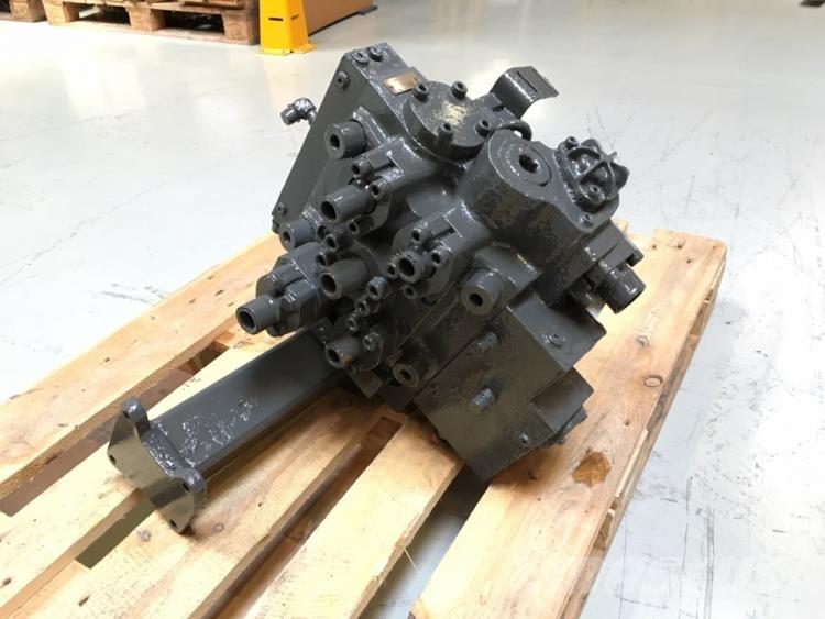  Hovedventil ex. Volvo L180E Hidraulika