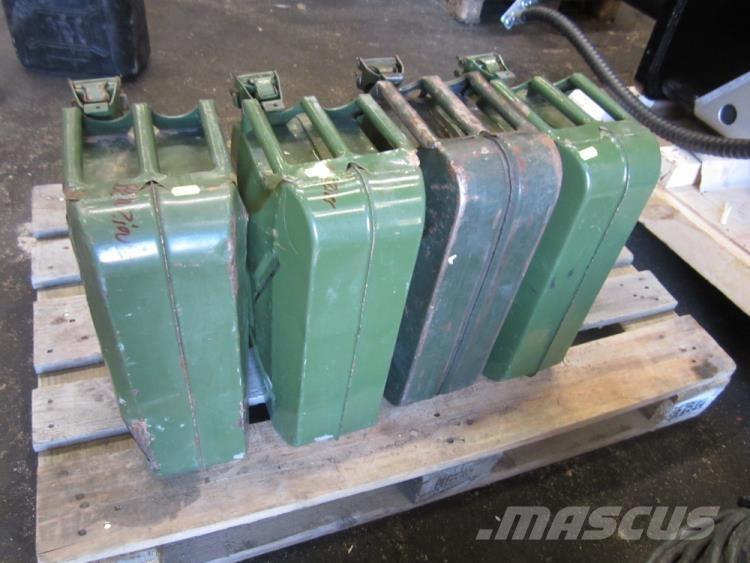  Jerrycans 20 Ltr. - 4 stk. Citas sastāvdaļas