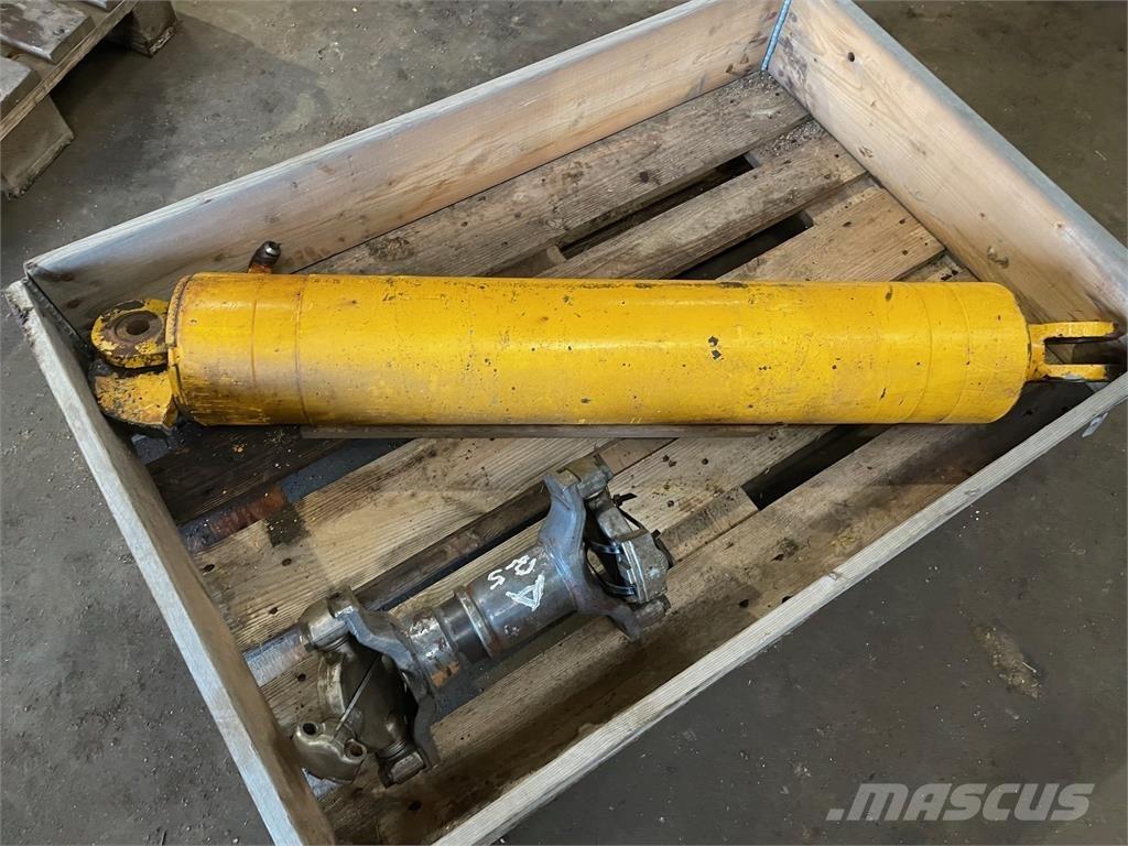  Kardan ex. Volvo A25 6x6 Citas sastāvdaļas