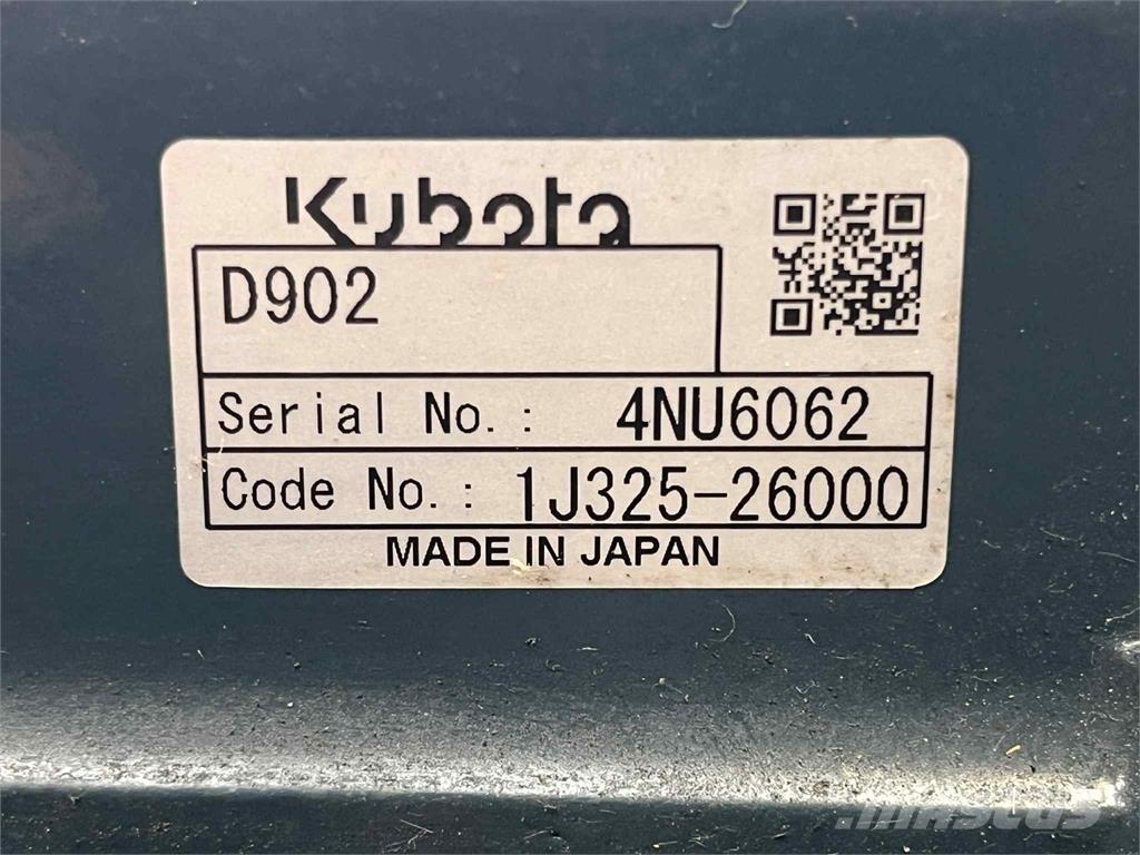 Kubota D902-EF07 motor Dzinēji