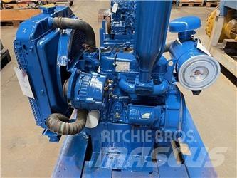 Kubota D905-ES motor Dzinēji