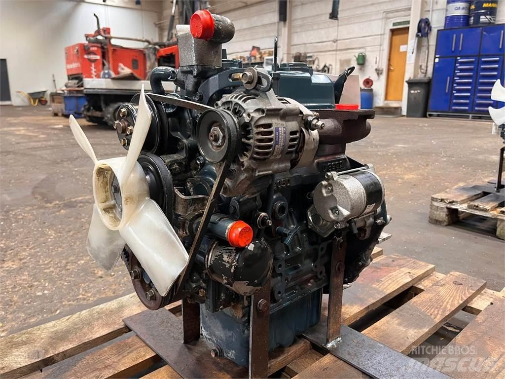 Kubota D905 motor Dzinēji