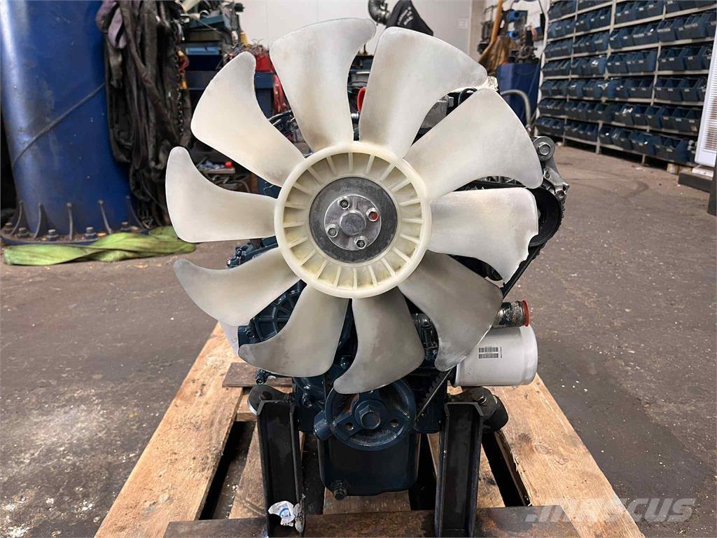 Kubota V1505-EU1 motor Dzinēji
