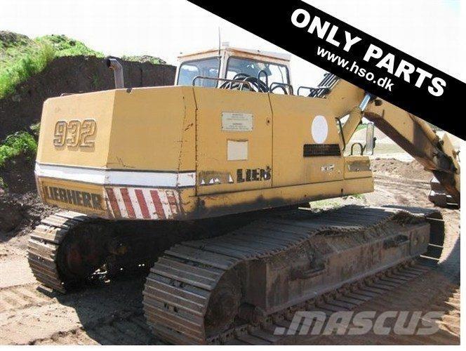 Liebherr 932 HDSL - til ophug Kāpurķēžu ekskavatori