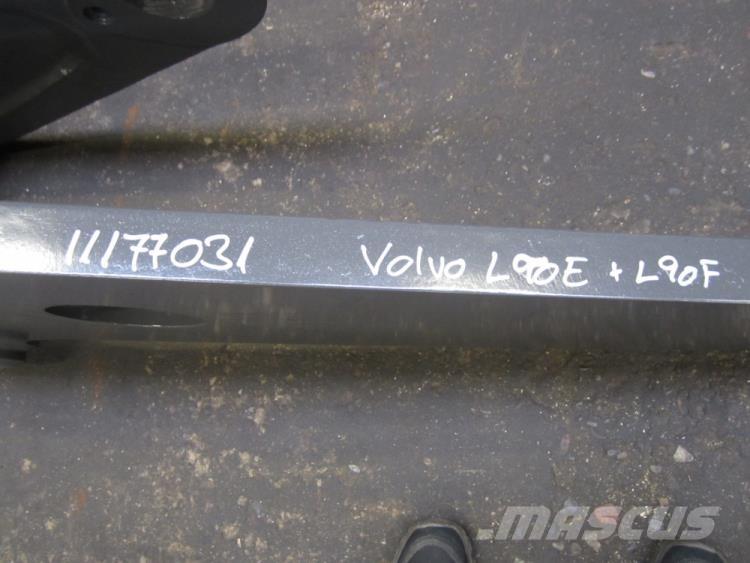  Løftebom Volvo L90E-F Citas sastāvdaļas