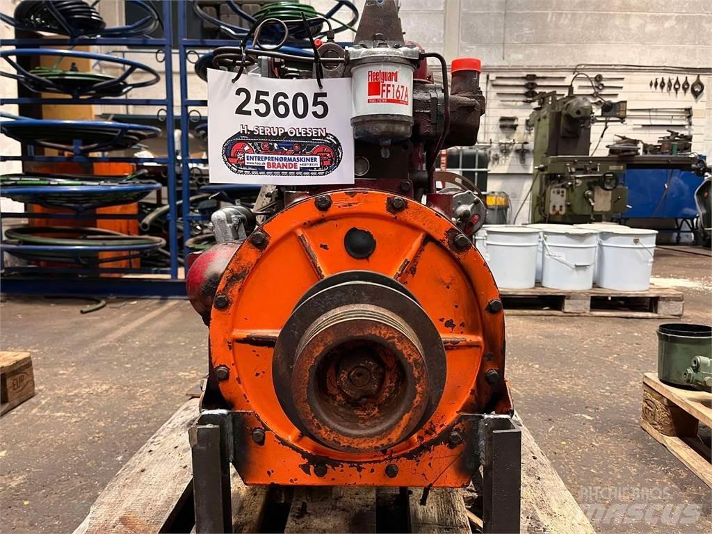 Perkins 4-154U motor Dzinēji
