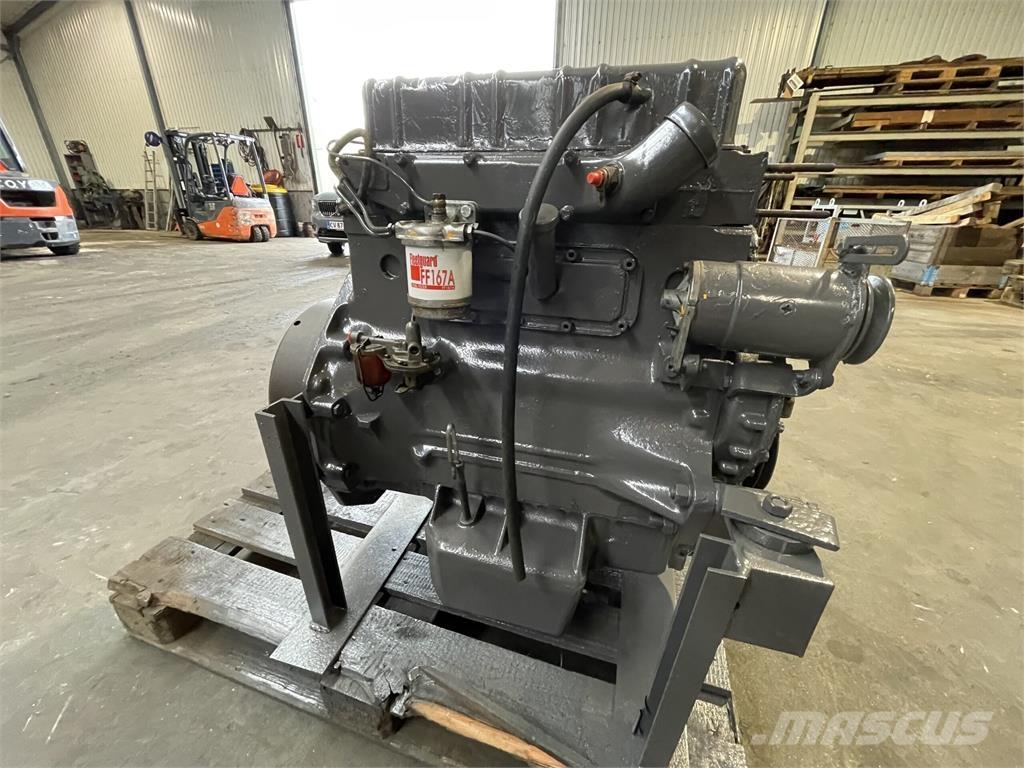 Perkins 4236 motor Dzinēji