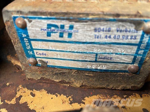 Poclain 125CK Krøjegear Transmisija