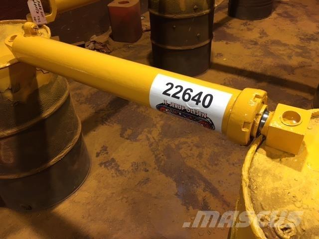  Skovlcylinder ex Ford 550 Hidraulika