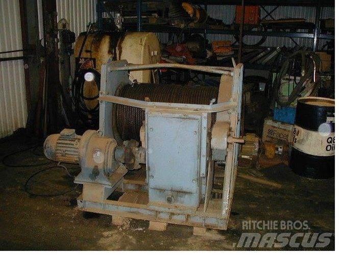  Spil Pacēlāji, vinčas un materiālu lifti