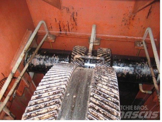  Spil ex Dana Hull Grimsby Pacēlāji, vinčas un materiālu lifti