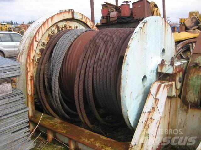  Spil ex. Storhavn - 1 stk. Pacēlāji, vinčas un materiālu lifti