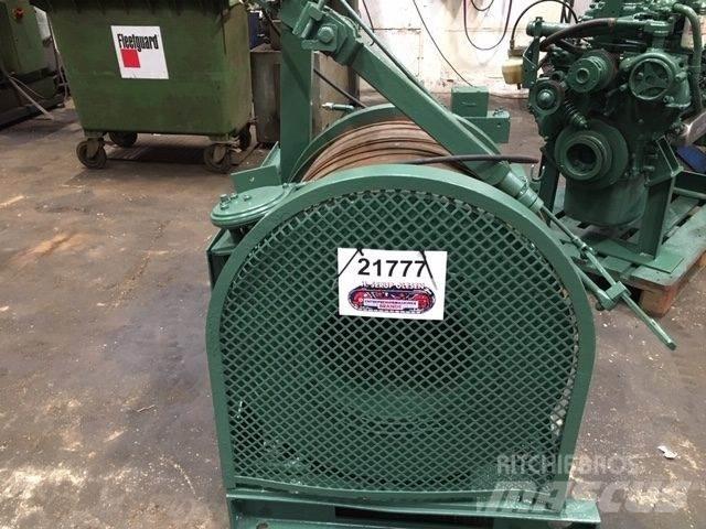  Spil, hydraulisk Pacēlāji, vinčas un materiālu lifti