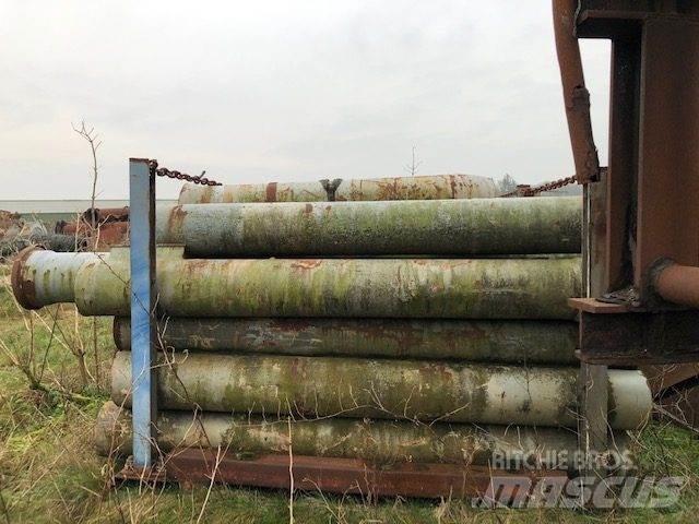  Stålrør Ø323,9x32x3000 mm Cauruļvadu iekārtas