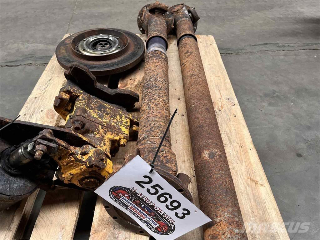 Volvo A25C 6x6 kardan Citas sastāvdaļas