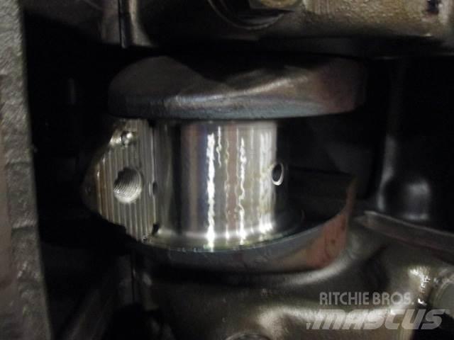 Volvo D100 short blok Dzinēji