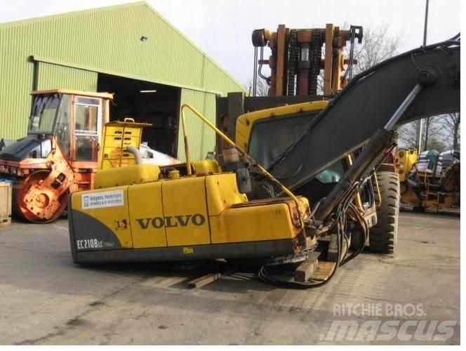 Volvo EC210BLC til ophug Kāpurķēžu ekskavatori