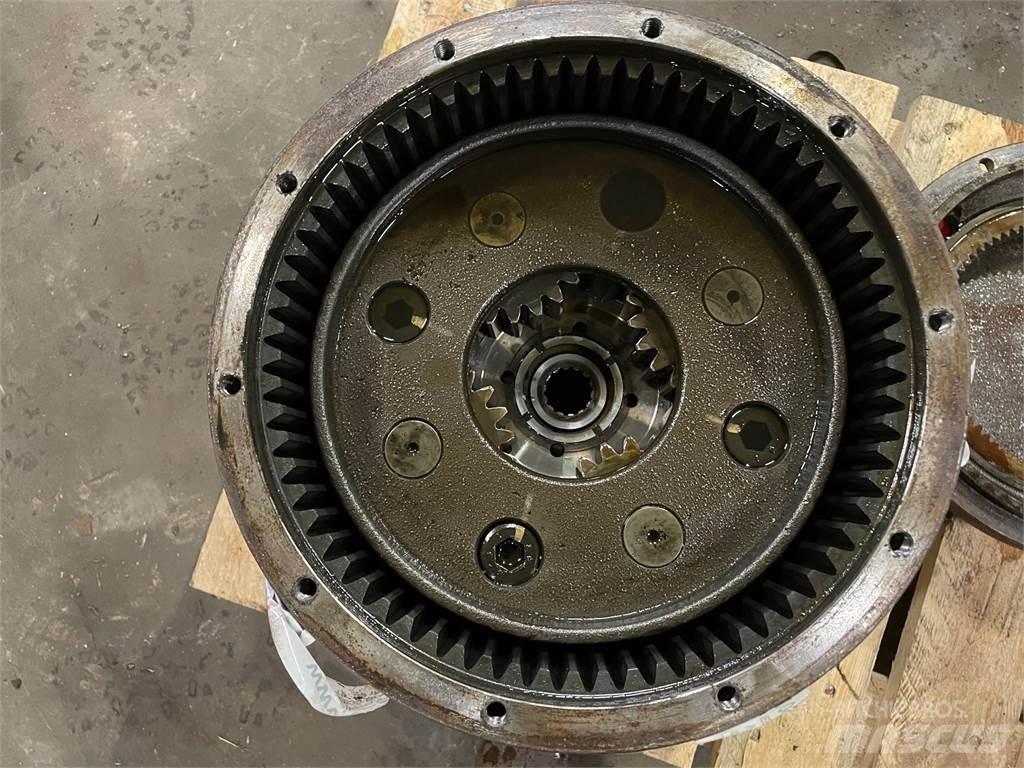 Volvo EC230B Køregear Transmisija