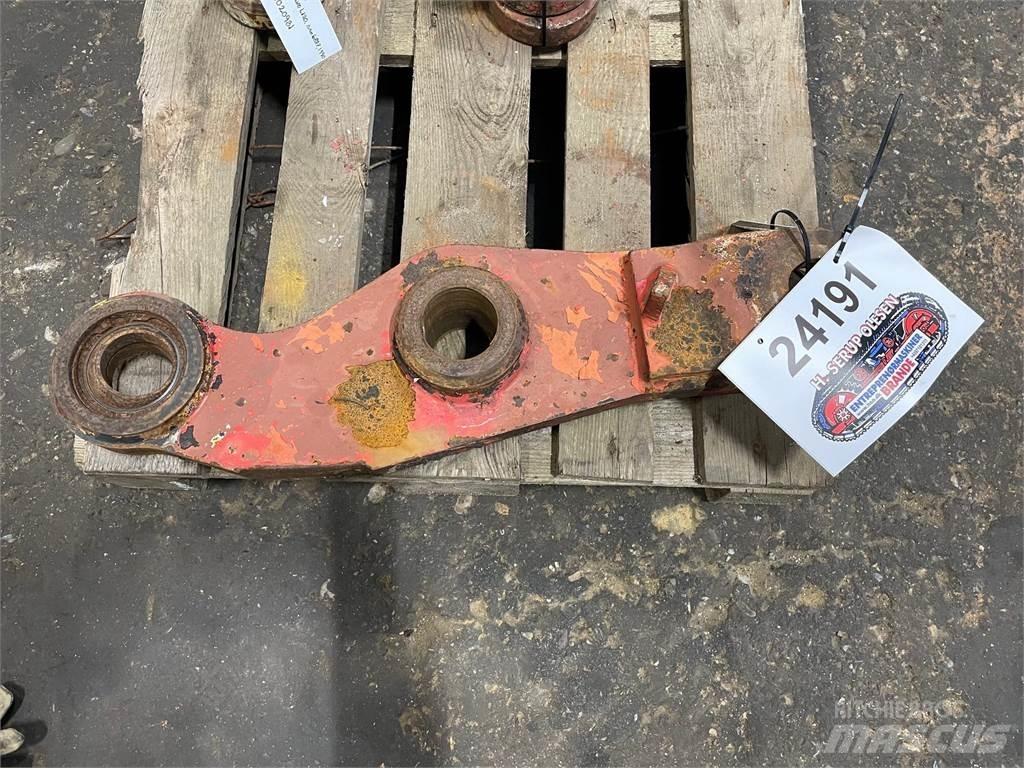 Volvo L120 Link Arm Citas sastāvdaļas