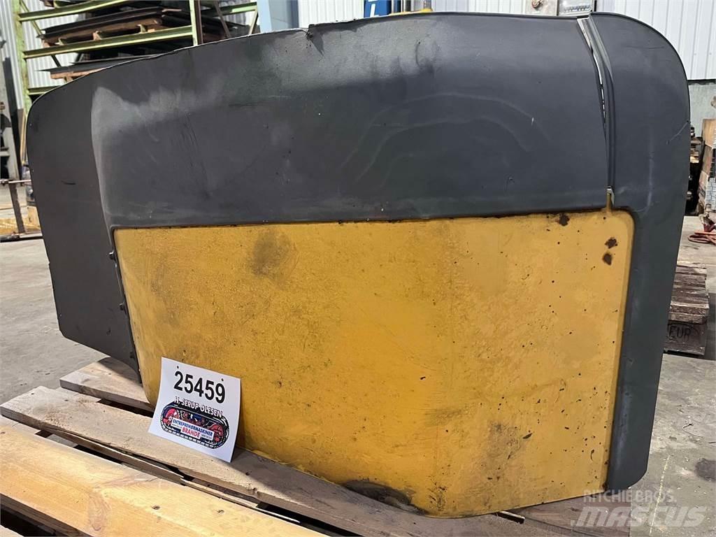 Volvo L120F frontskærm Citas sastāvdaļas