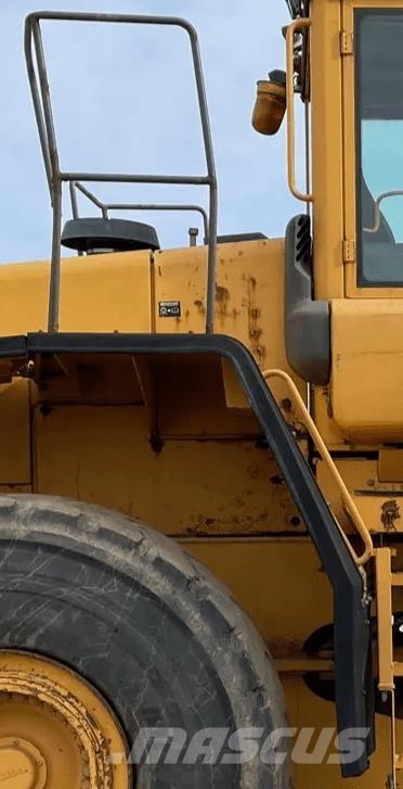 Volvo L220E højre bagskærm Citas sastāvdaļas