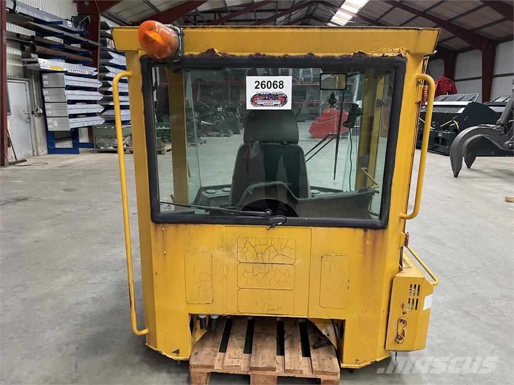 Volvo L70B førerhus Citas sastāvdaļas