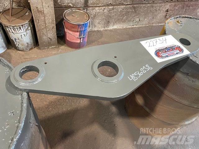 Volvo L90B Link Arm Citas sastāvdaļas