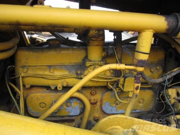 Volvo LM840 4 x 4, til ophug Iekrāvēji uz riteņiem