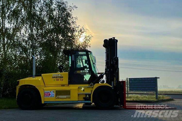 Hyster H16XD12 Tehnika ar dīzeļa dzinēju