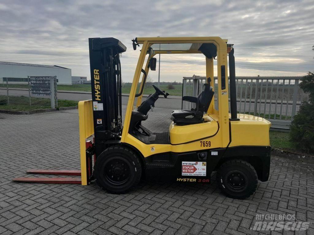 Hyster H3.0A Tehnika ar dīzeļa dzinēju